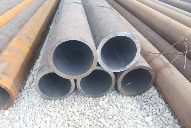 阿克苏大口径壁厚无缝钢管