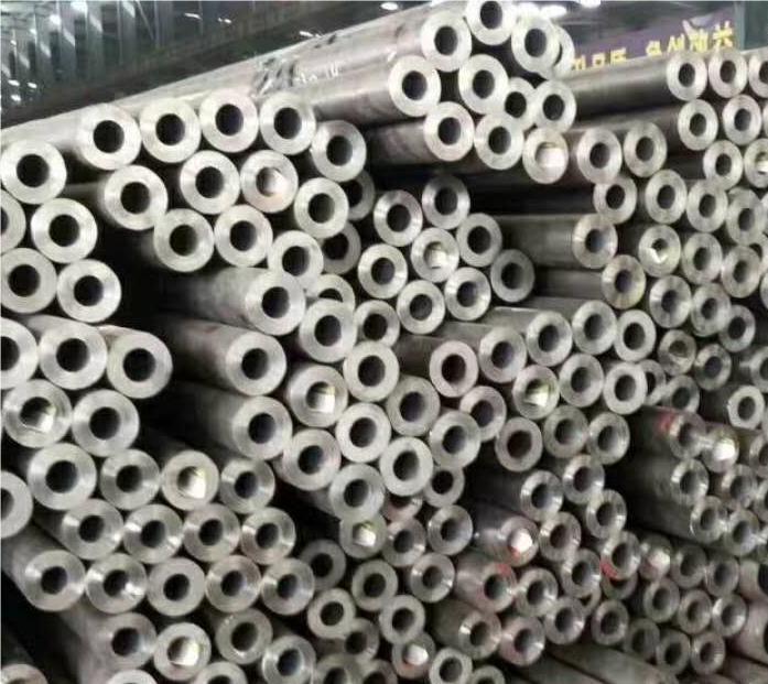 阿克苏GB8162结构用无缝钢管