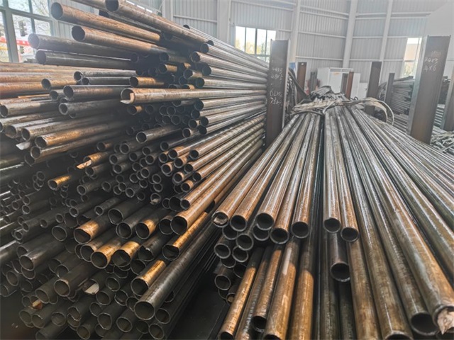 阿克苏35#精密无缝钢管