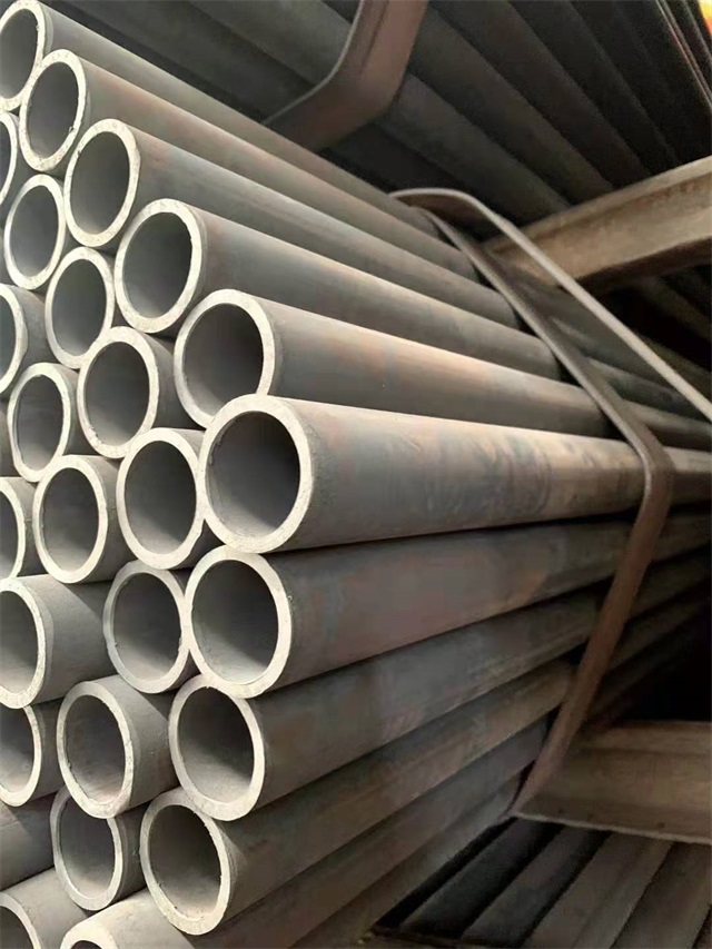 阿克苏15CrMo结构钢管