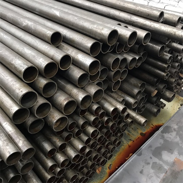 阿克苏光亮无缝钢管厂