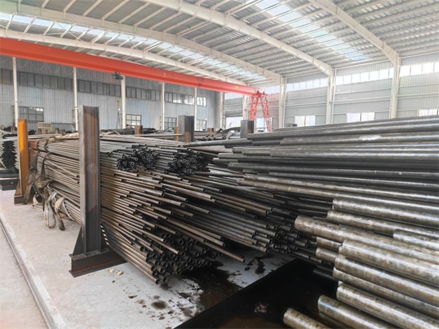 阿克苏12crmov精密无缝钢管