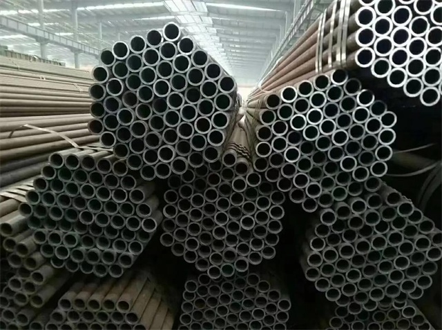 阿克苏20#石油裂化用无缝钢管